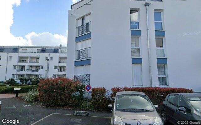 Façade : 1B rue Georges Pompidou, Orléans